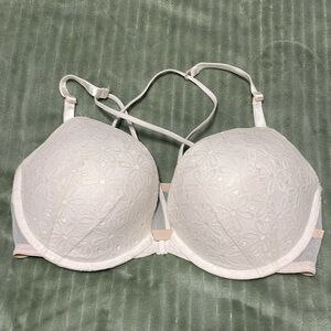 Victoria’s Secret 36D front close push-up